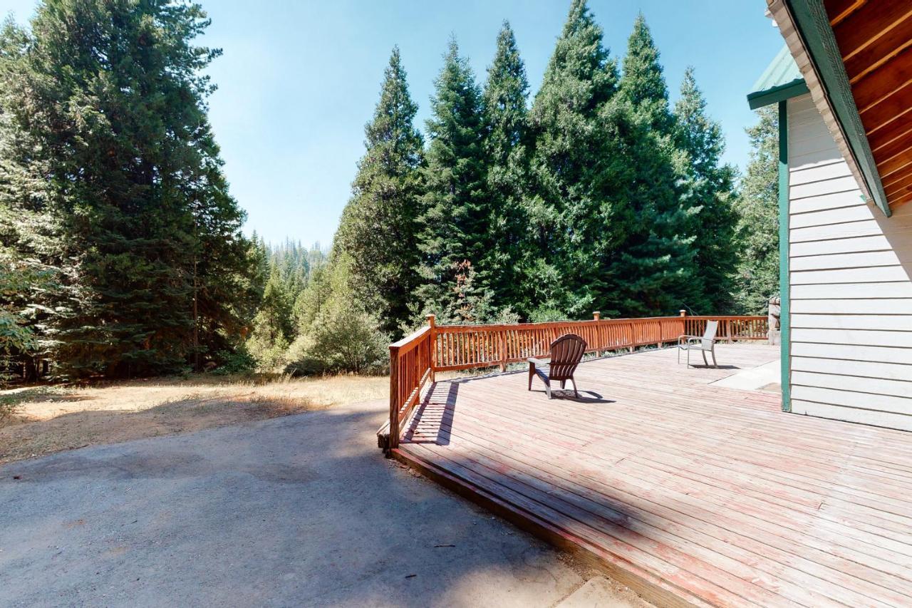 Papas Mountain Villa Shaver Lake Exterior photo